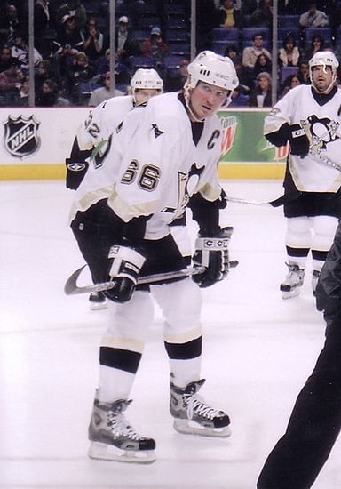 Which NHL team did Mario Lemieux play for?