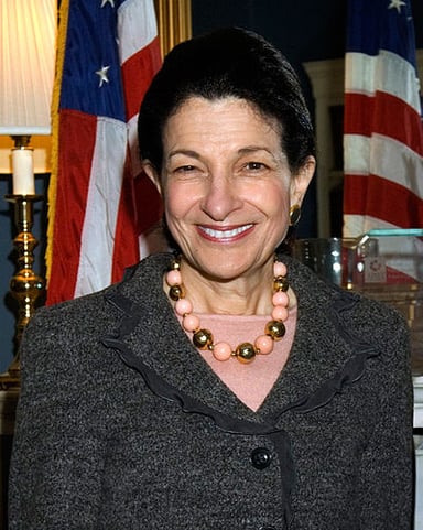 Which US state did Olympia Snowe represent in the Senate?