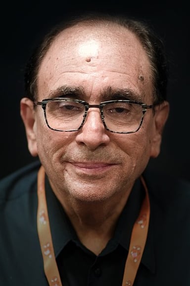 R. L. Stine's work has been compared to which horror author?