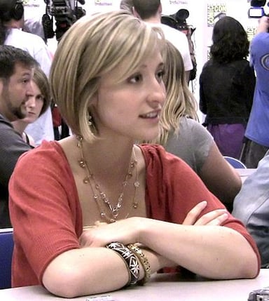 What is Allison Mack's middle name?