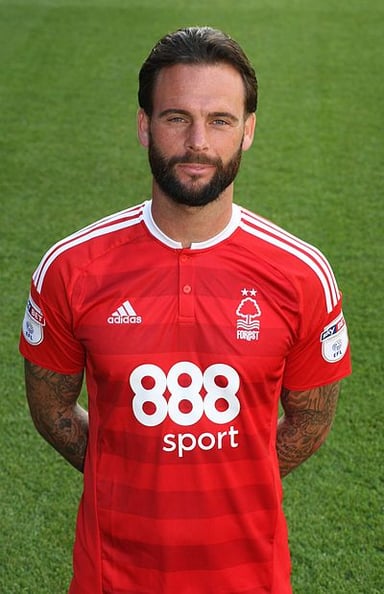 Which is the latest team that Danny Fox played for?