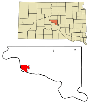 What is the population of Pierre, South Dakota according to the 2020 census?