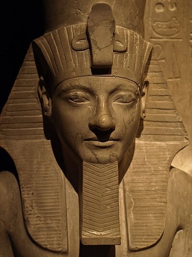 What was Horemheb's supposed heritage?