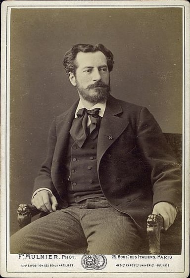 Bartholdi founded a group of artists known as "The Society of Alsacian Artists."