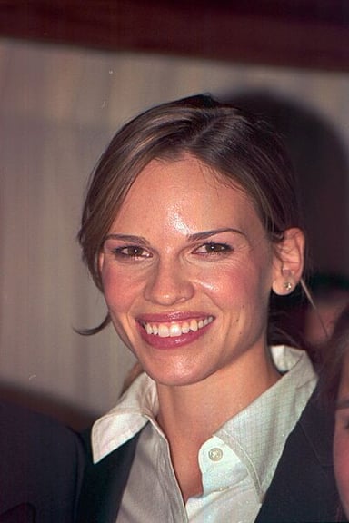 Is Hilary Swank left or right handed?