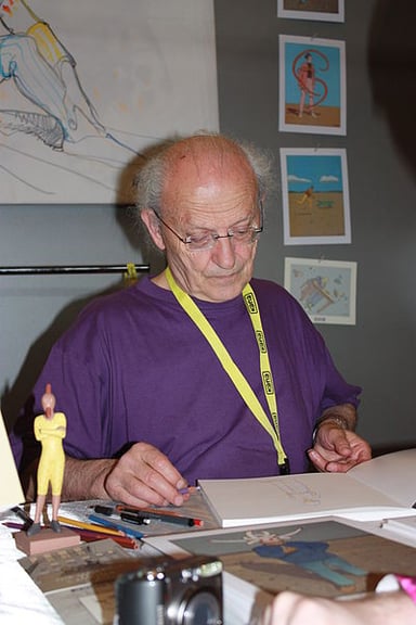 Which famous comic artist described Jean Giraud as the most influential bande dessinée artist after Hergé?