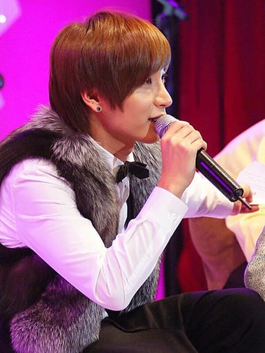 Which show did Leeteuk present that involves seeing voices?