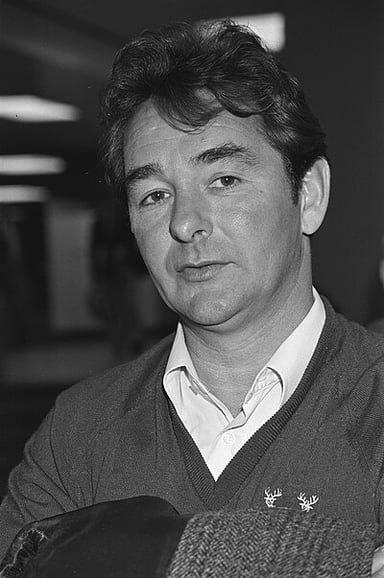 For how long did Clough manage Nottingham Forest?