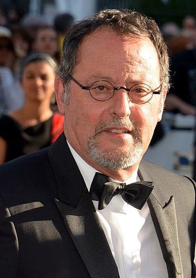 Which film features Jean Reno as a French police inspector?