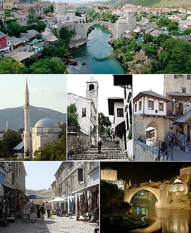 Which famous Bosnian poet was born in Mostar?