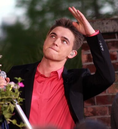 How many siblings does Jesse McCartney have?
