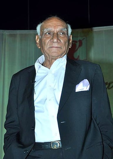 Which award did Yash Chopra receive from the Government of India in 2005?