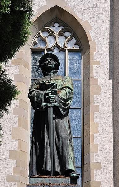 Which city was Zwingli primarily associated with?