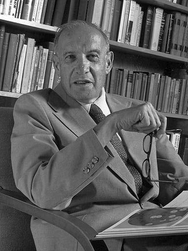 What was Peter Drucker's middle name?