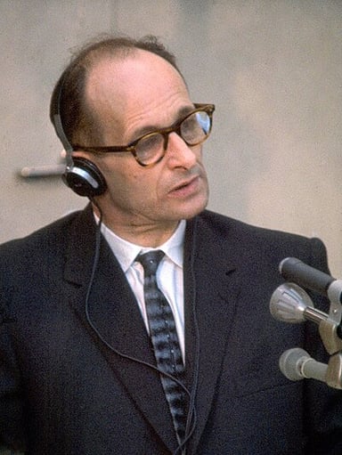 How many criminal charges did Eichmann face during his trial?