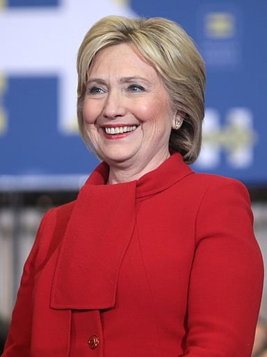 Which two academic degrees has Hillary Clinton achieved?[br](Select 2 answers)