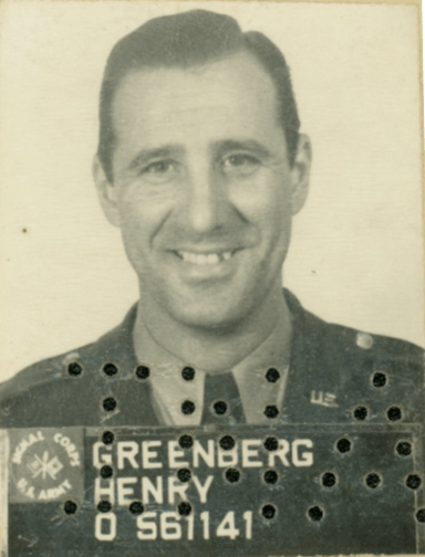 In 1947, Greenberg signed a contract for a record salary. How much was the sum?