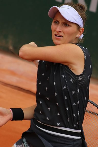 Who did Markéta Vondroušová defeat to win her first WTA singles title?