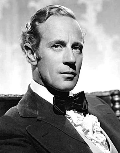 Leslie Howard starred opposite this famous Swedish actress in "Intermezzo".