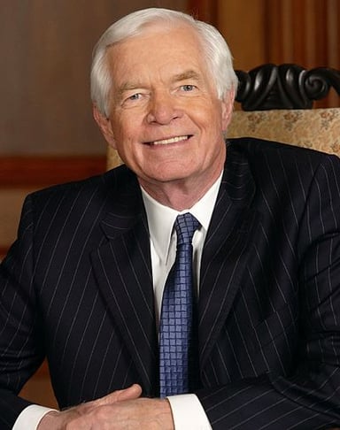 What was Thad Cochran's profession before he entered politics?