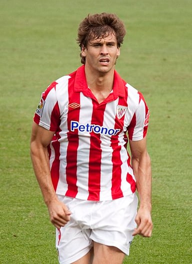 In what year did Llorente retire from professional football?