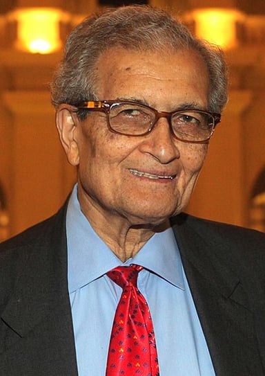What is the name of the Indian school Amartya Sen attended as a child?
