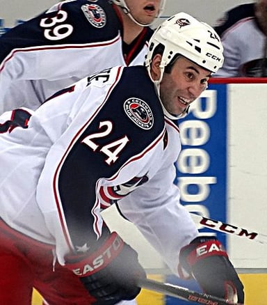 Which team drafted Derek MacKenzie in the 1999 NHL Entry Draft?