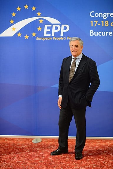 Who did Antonio Tajani succeed as secretary of Forza Italia?