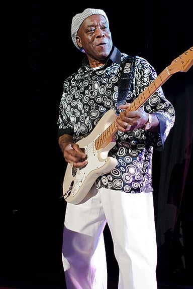 Who once described Buddy Guy as "the best guitar player alive"?