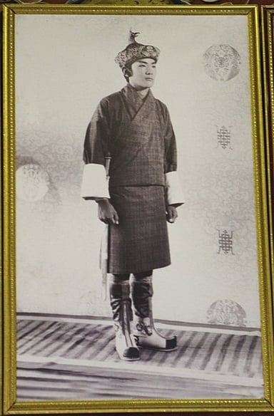 What is Jigme Singye Wangchuck's wife's name?