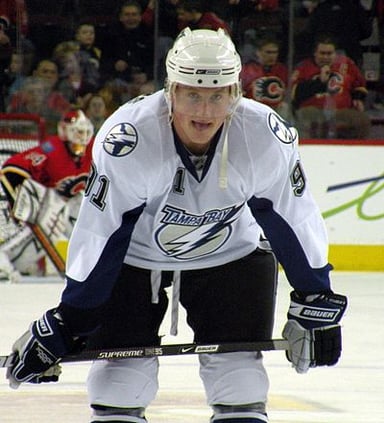 What number does Stamkos wear on his jersey?