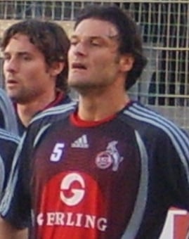 Alpay Özalan