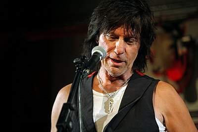 When was Jeff Beck born?