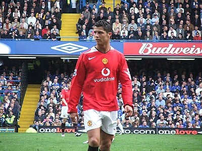 What is Cristiano Ronaldo's height?