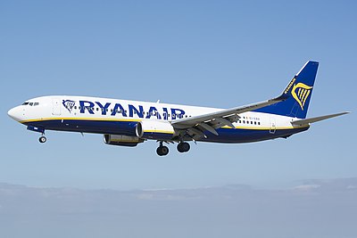 How many planes does the Ryanair Group operate?