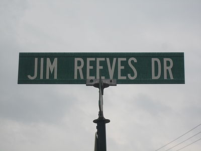 What was the style of music Jim Reeves was known for?