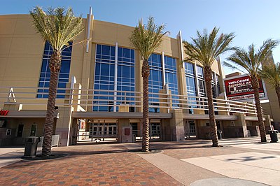 What is the name of the stadium where the Arizona Cardinals play?