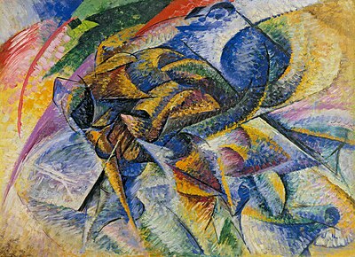 What is a common element seen in Boccioni's paintings?