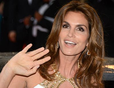 What was Cindy Crawford's role in the fashion industry?