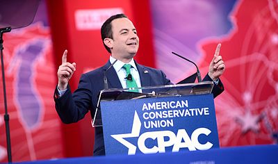 When did Reince Priebus begin serving as Trump's chief of staff?