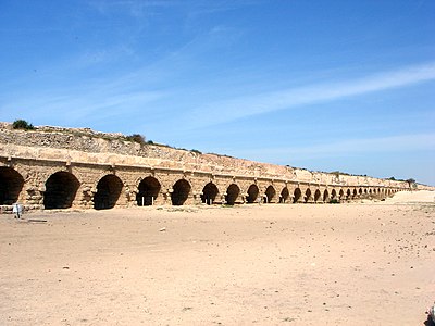 What type of settlement was Caesarea Maritima before Herod the Great's expansion?