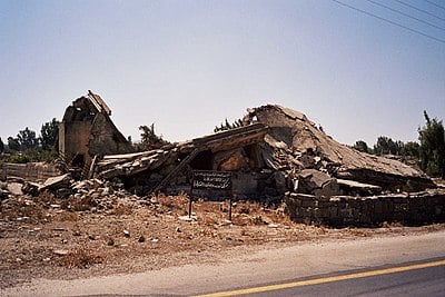 Why did Syria refuse to rebuild Quneitra?
