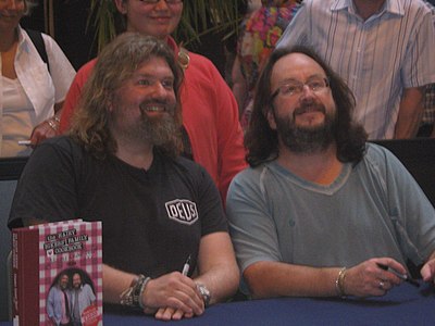 Were the Hairy Bikers known for their beard?
