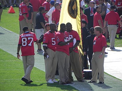 In which year did the Tampa Bay Buccaneers join the NFL?