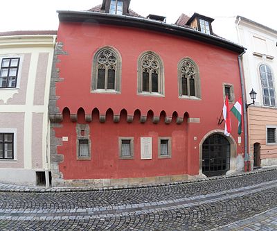 What is the emblematic symbol of Sopron?