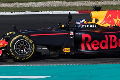 How many Grand Prix victories has Daniel Ricciardo achieved in Formula One?