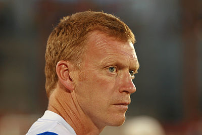Which position did Everton finish in the 2004-05 Premier League season under David Moyes?