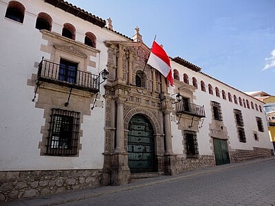 What important building was located in Potosí during colonial times?