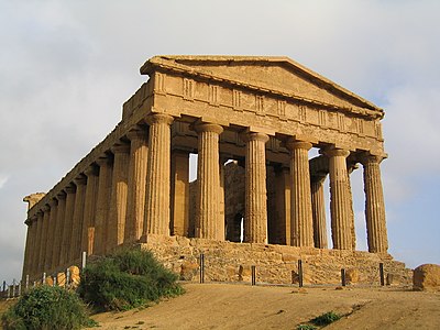 Can you select the official language of Agrigento?