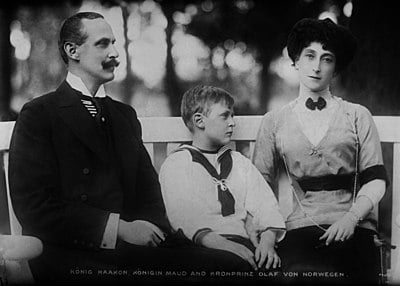 What was the cause for Haakon VII's increased sympathy among the Norwegian people?